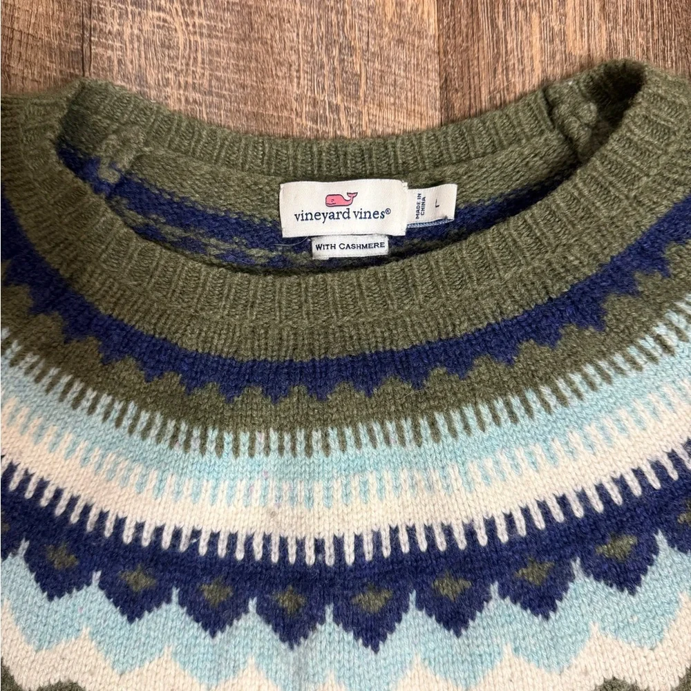 Vineyard Vines Olive Sweater with Blue and White Pattern - Picture 2 of 5